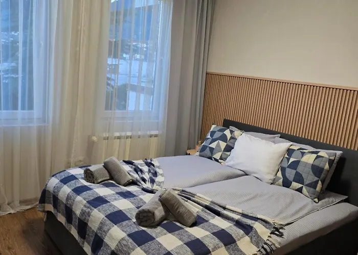 Ig Royal Towers 426 Apartman *