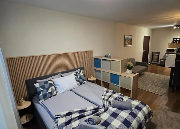 Ig Royal Towers 426 Apartman *